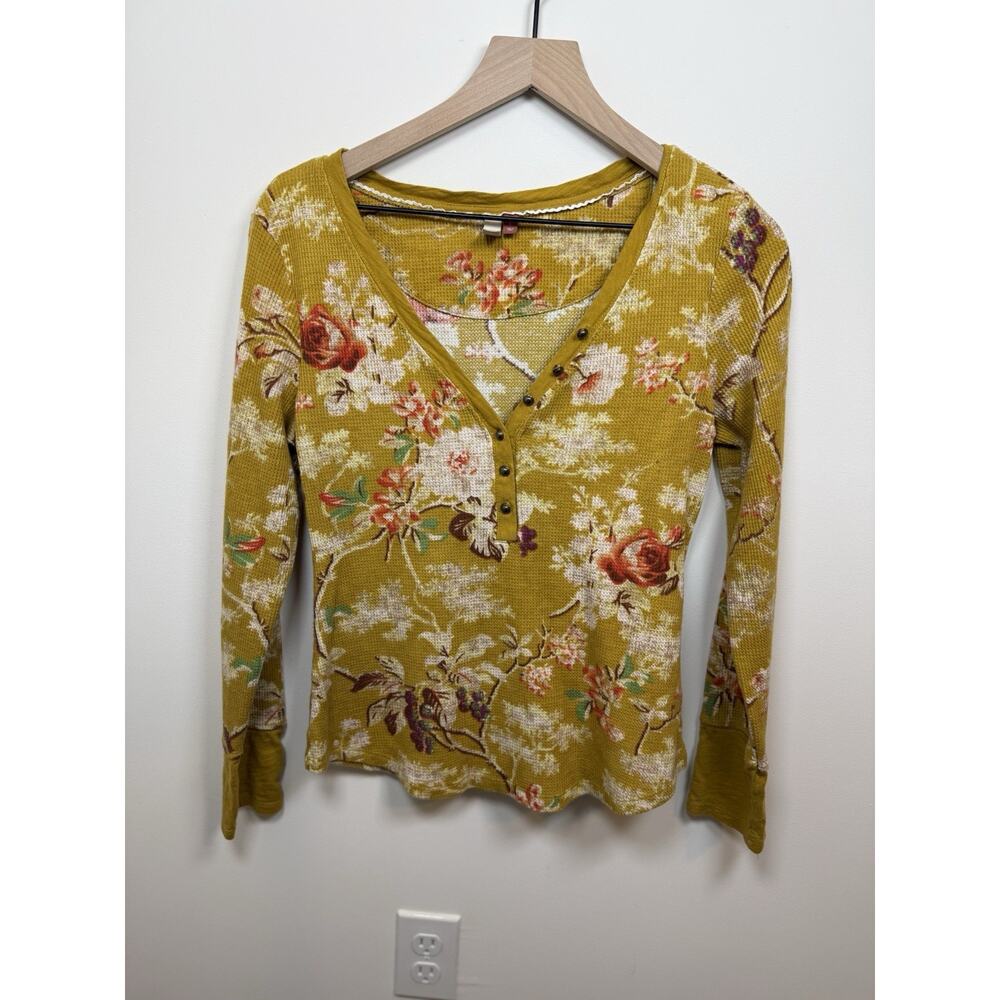 Pilcro Anthroplogie Waffle Henley Thermal Top Women’s Size Large Floral Mustard